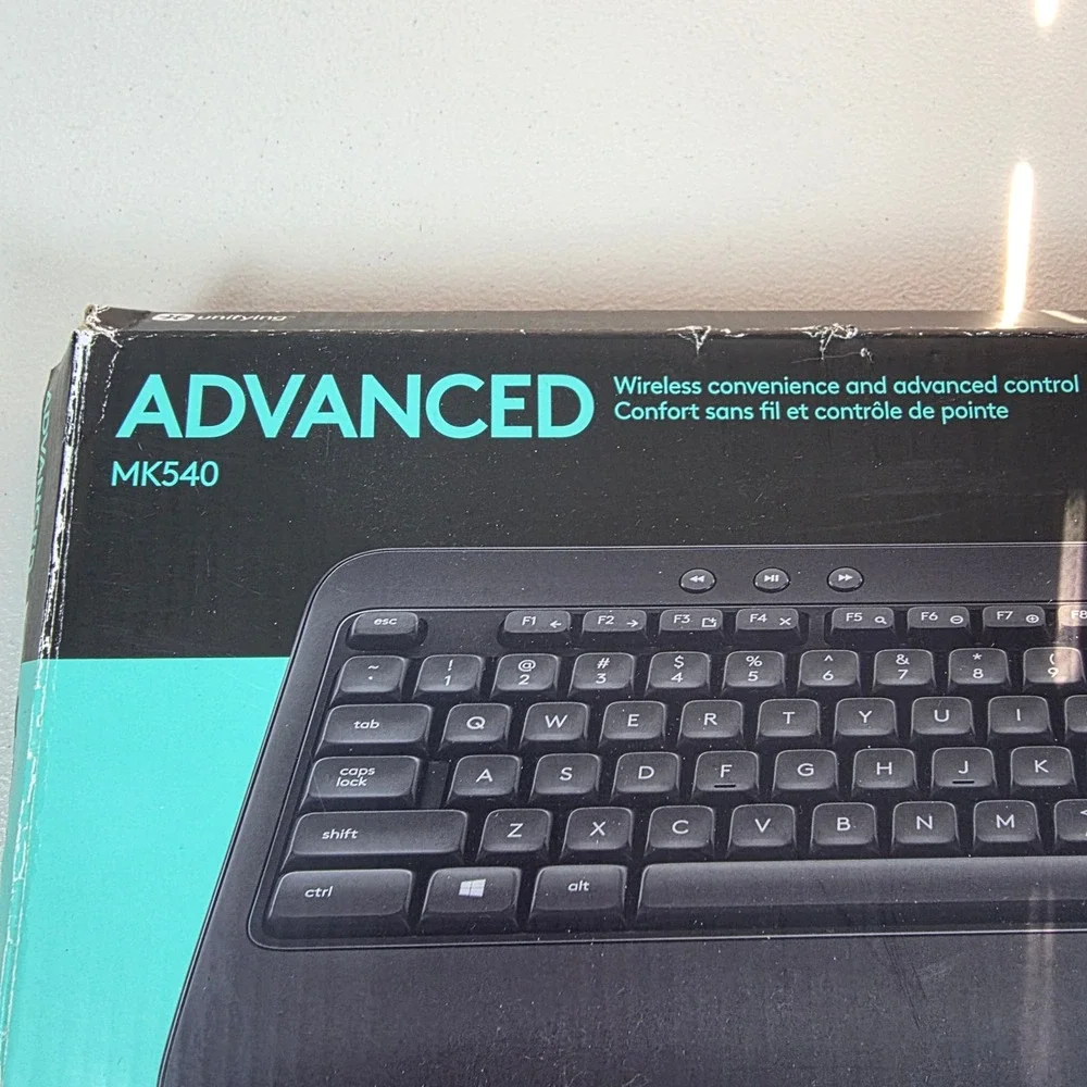Logitech MK540 Wireless Keyboard and Mouse Combo Black Advanced 920-008671